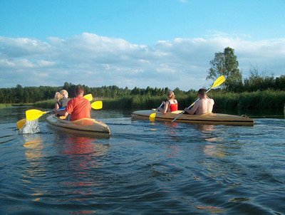 Uczestnicy spływu kajakowego na Babantach 2009