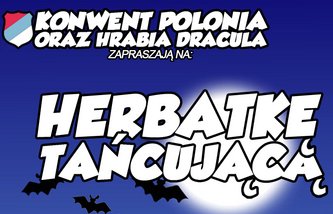 Uczestnicy Konwentowej Herbatki Tańcującej w kostiumach Halloween