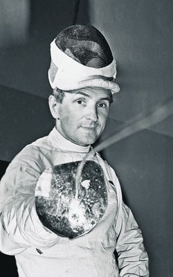 Uczestnicy spotkania z Michałem Pawłowskim na Kwaterze Arkonii