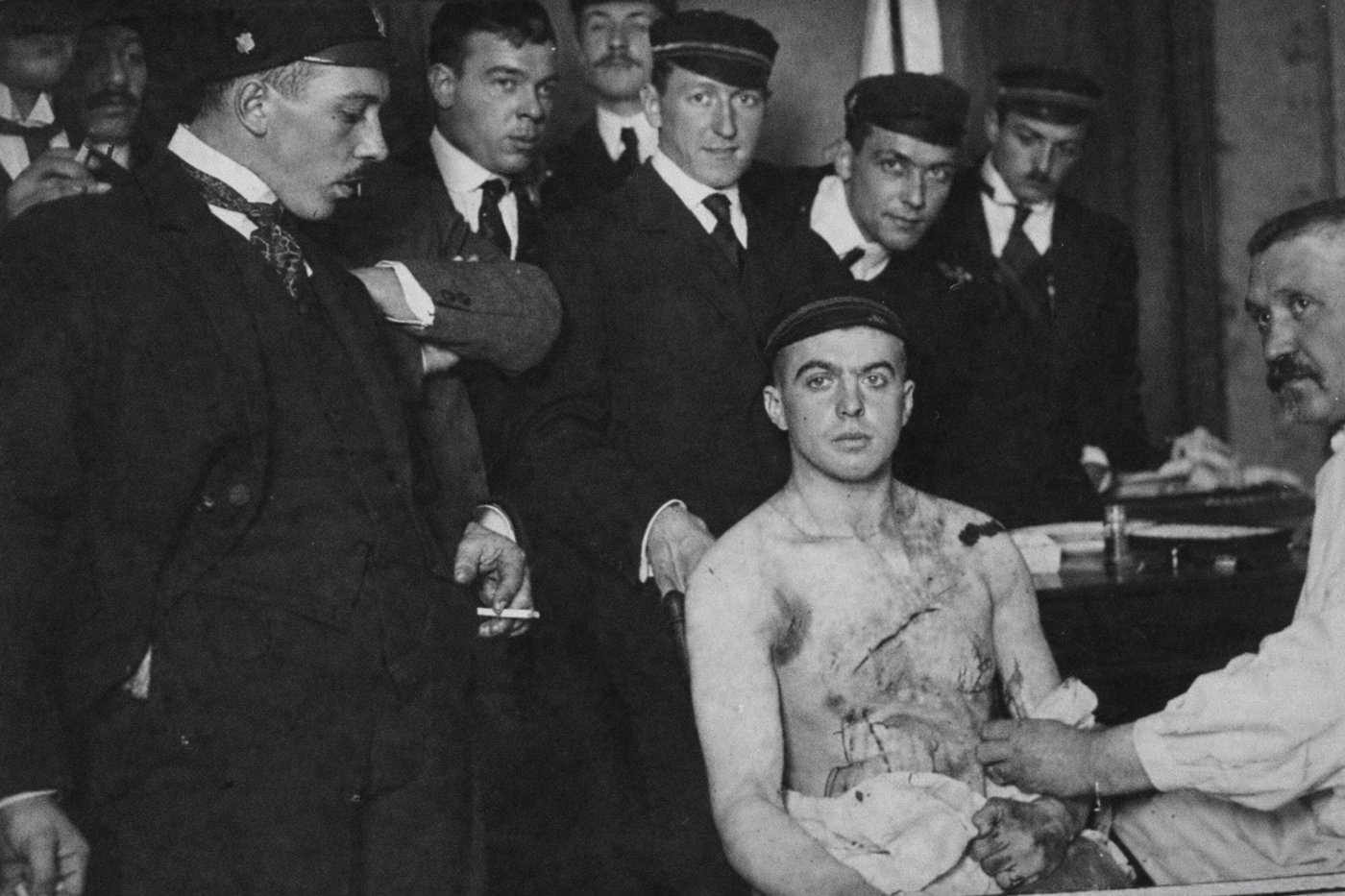 Archiwalne zdjęcie po menzurze bałtyckiej w Rydze